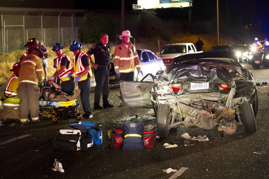 Multiple people injured in suspected threecar hitandrun crash on