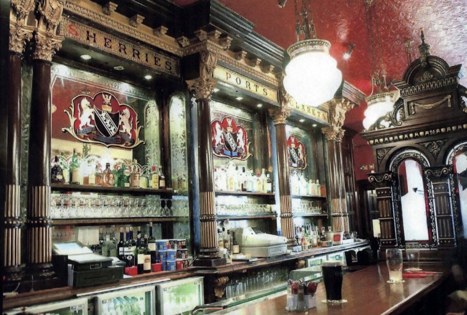 Brewster’s Bar and Grill