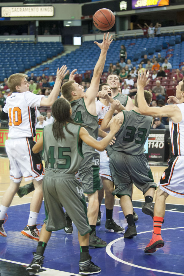 Boys basketball: Hawks’ dream run ends one win short of title