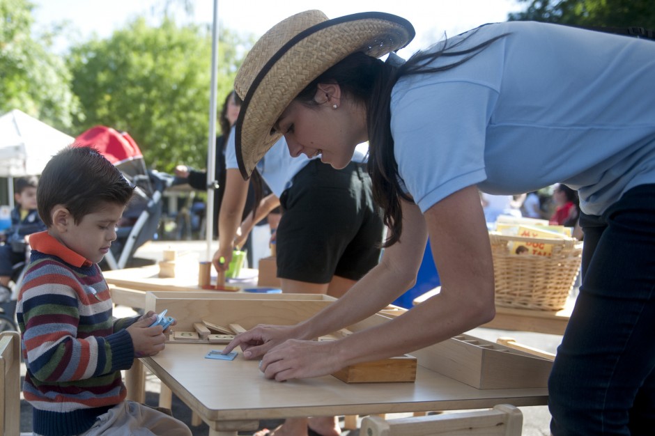 Hundreds flock to Literacy Fair in Downtown Lodi 