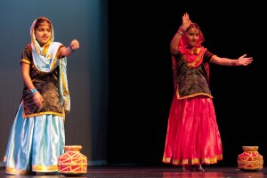 Lodians entertained by East Indian dancing