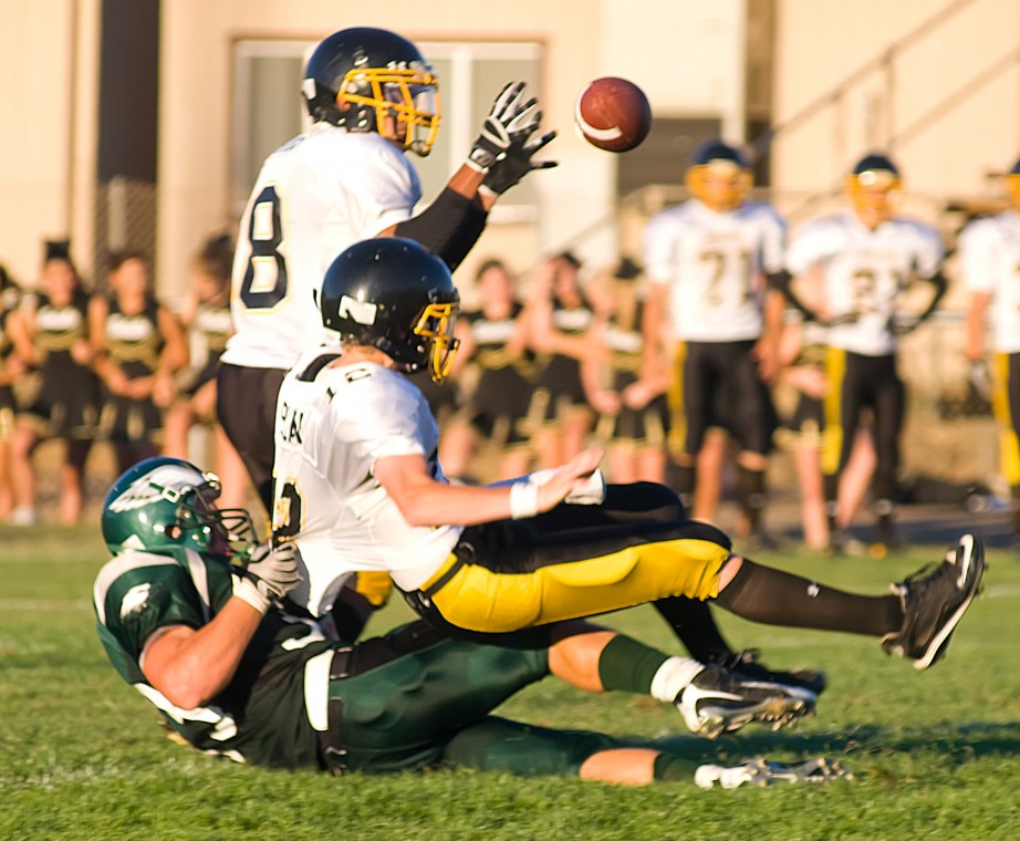 New Eagle offense shows promise