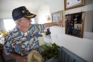 Lodi World War II veteran Chuck Casella takes another flight in B-17