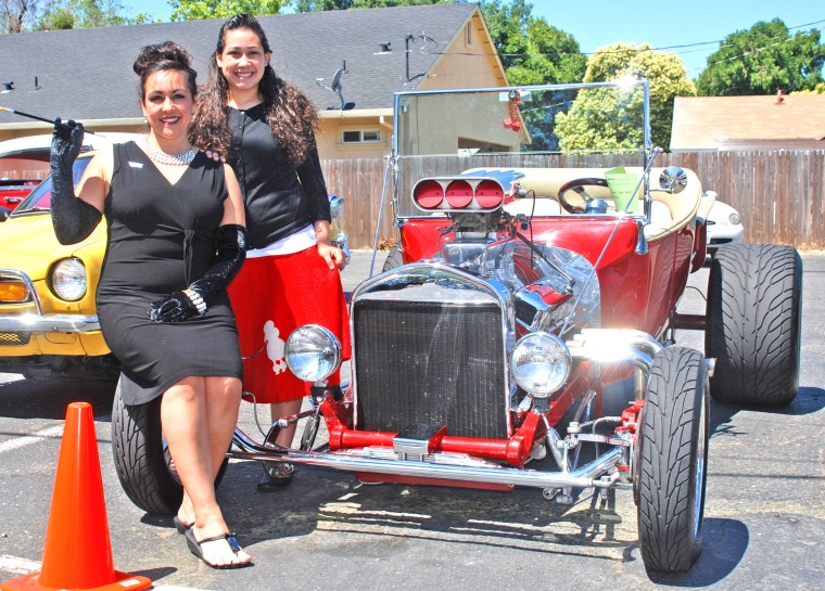 Hollywood Cafe Car Show