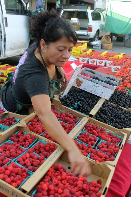 Downtown Lodi Farmers Market says farewell for the year