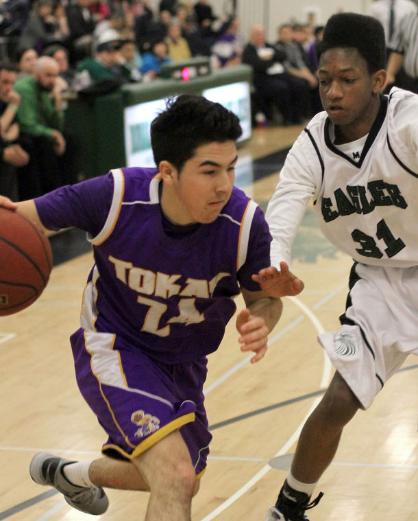 Boys basketball: Tigers prove tough in crucial moments 