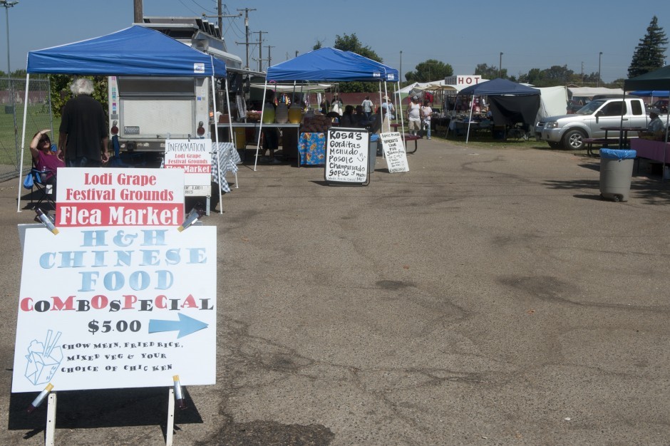 Saturday crowd thin but steady at Lodi Flea Market