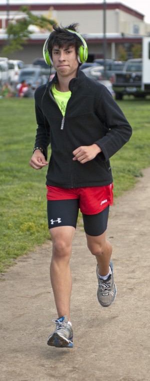 Lodi High School students walk, run laps to raise money for track improvements