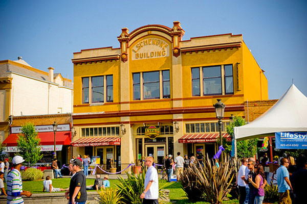 Visit historic downtown Livermore to enjoy art, culture and a variety of dining options