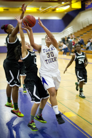 Girls basketball: Tigers still winless in Tri-City Athletic League 