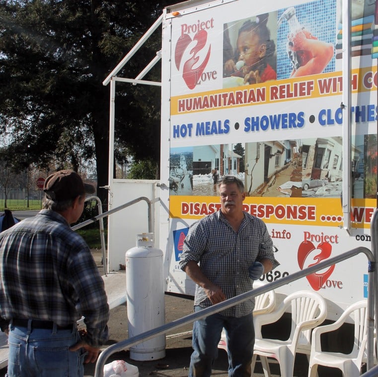 Galt organizations feed homeless, seniors 