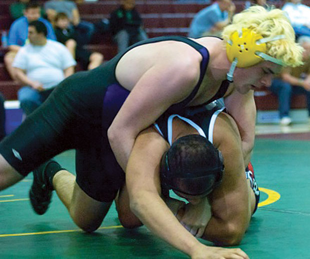 Wrestling: Julian Villanueva among three Flames Masters bound; Tigers have six qualifiers