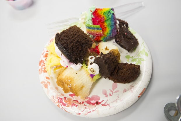 Reporter takes a turn as cupcake contest judge 