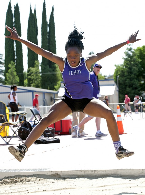 Jannell Hadnot, Jonathon Perez make leap to state track and field meet