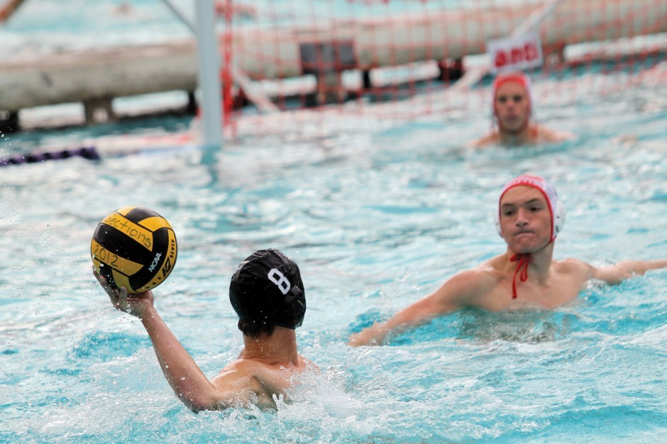 Flames’ playoff run in boys water polo doused by Grizzlies’ storm