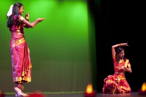 Lodians entertained by East Indian dancing