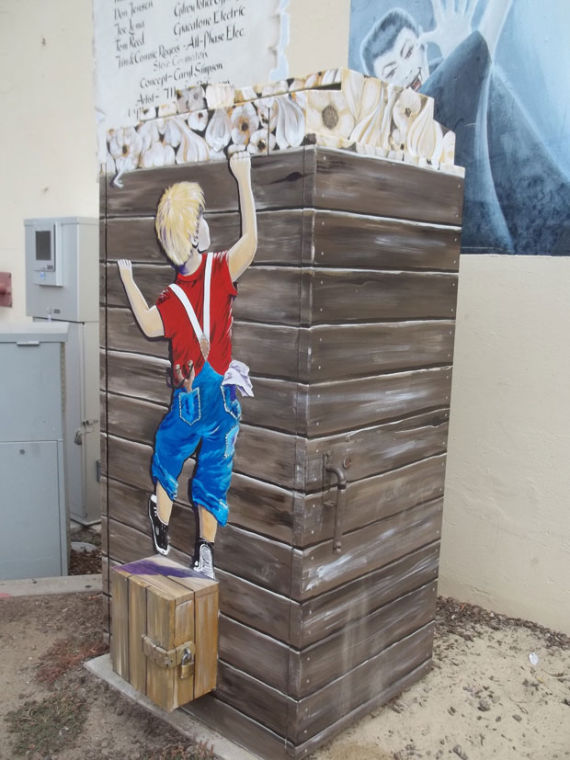 City of Lodi seeks artists to paint murals on five traffic signal control boxes