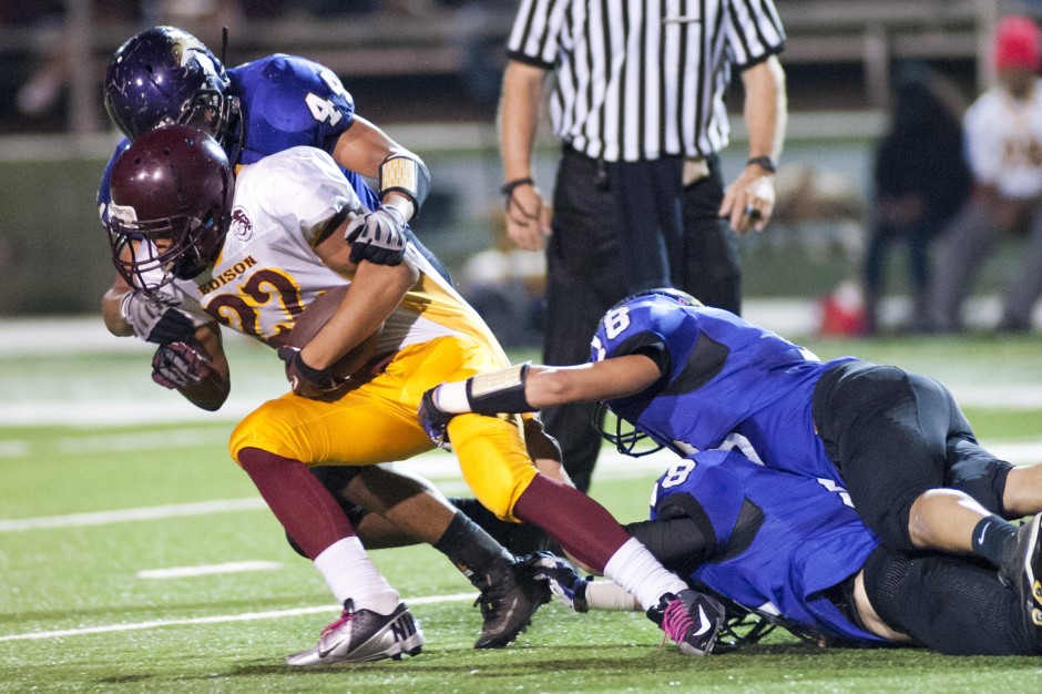 Tigers clinch first football playoff berth since 2009 