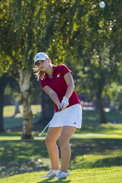 Flames ace Bulldogs in girls golf