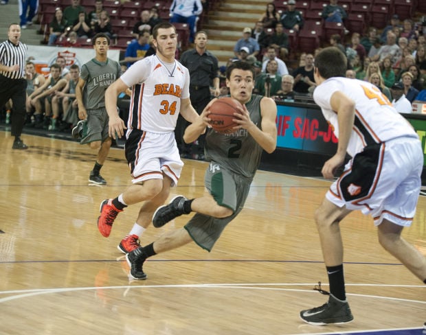 Boys basketball: Hawks’ dream run ends one win short of title