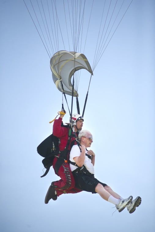 Longtime friends, age 85 and 93, make soft landing at Lodi Airport