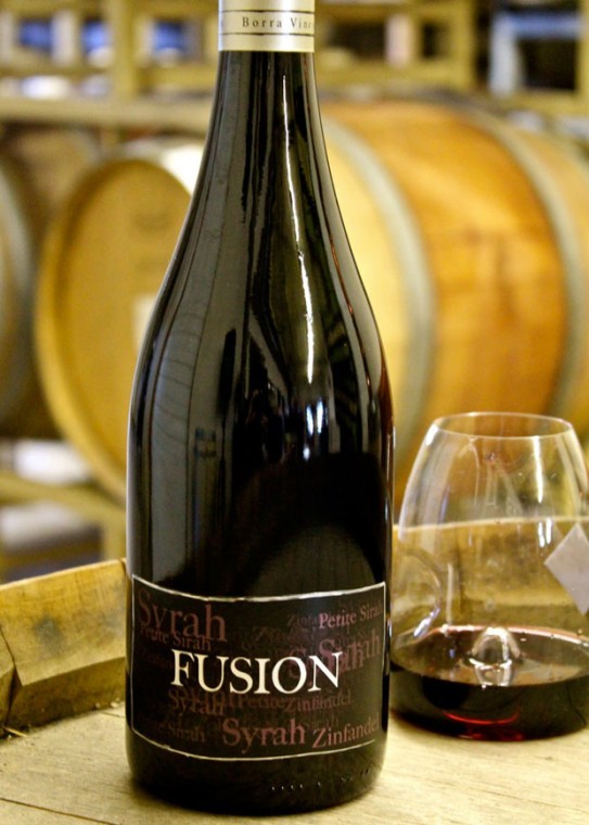 The 2008 and ‘09 Borra Fusion Red features an intensely perfumed, spiced raspberry fruitiness