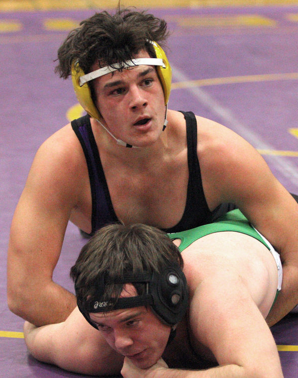 Wrestling: Tigers take down Rams in a rout 