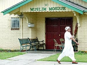 Arrests are latest in feud among Lodi Muslims 