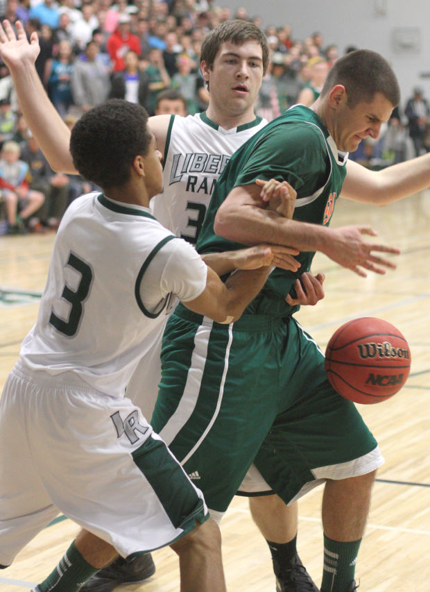 Boys basketball: Hawks too hot to handle