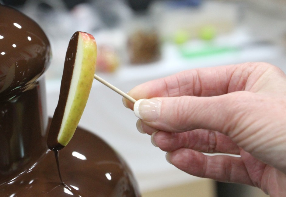 Lodi Spring Wine Show draws hundreds to taste area’s best vintages, gourmet treats
