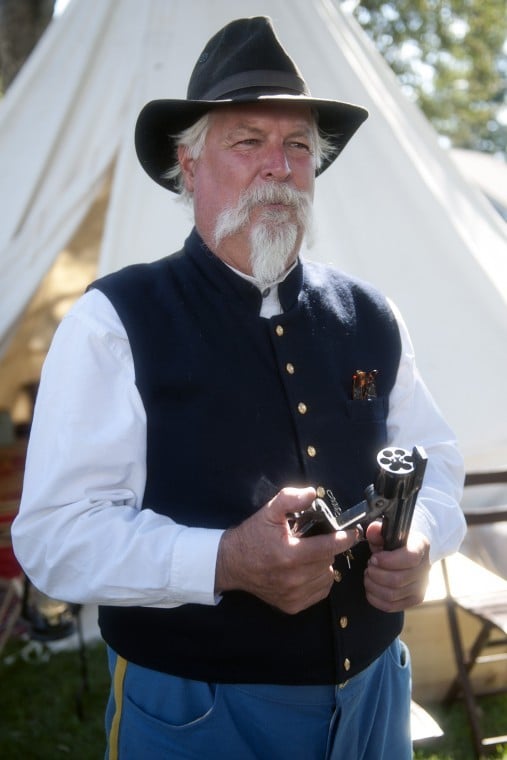 Actors step into history at Civil War encampment in Lockeford