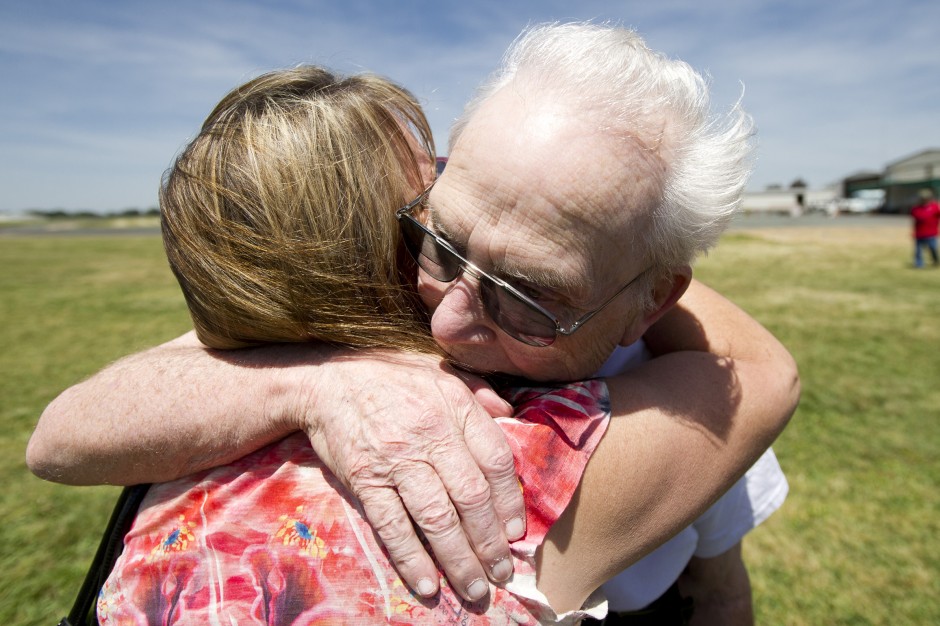 Longtime friends, age 85 and 93, make soft landing at Lodi Airport