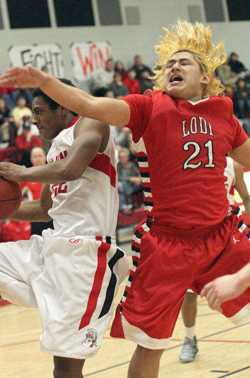 Boys basketball: Flames have a fight 