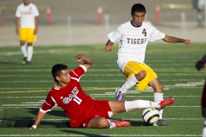 Warriors boot the Tigers (copy)