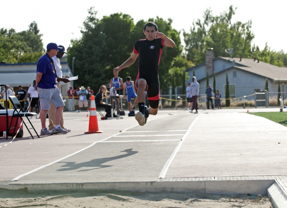 Jannell Hadnot, Jonathon Perez make leap to state track and field meet