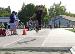Jannell Hadnot, Jonathon Perez make leap to state track and field meet