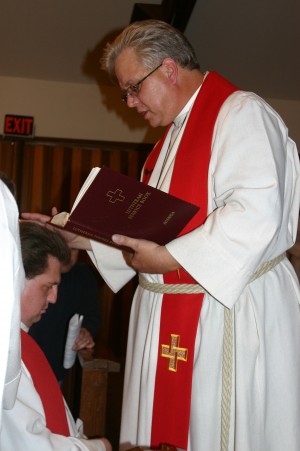 Jon Kibler-McCabe installed as pastor at Shepherd of the Valley Lutheran Church in Galt