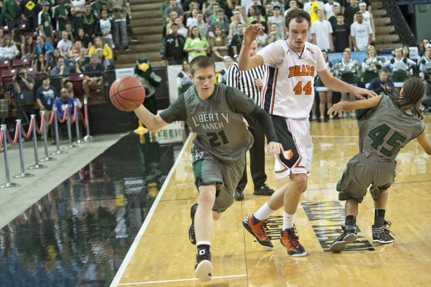 Boys basketball: Hawks’ dream run ends one win short of title
