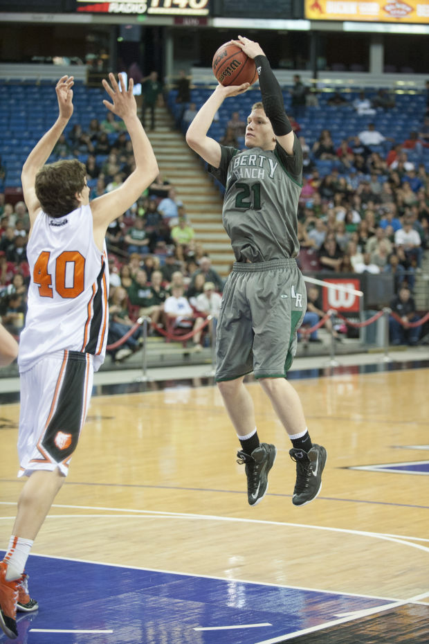 Boys basketball: Hawks’ dream run ends one win short of title