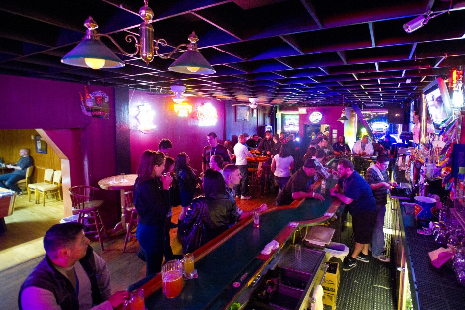 Lodi bars host ‘college night’