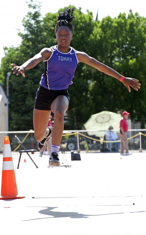 Jannell Hadnot, Jonathon Perez make leap to state track and field meet