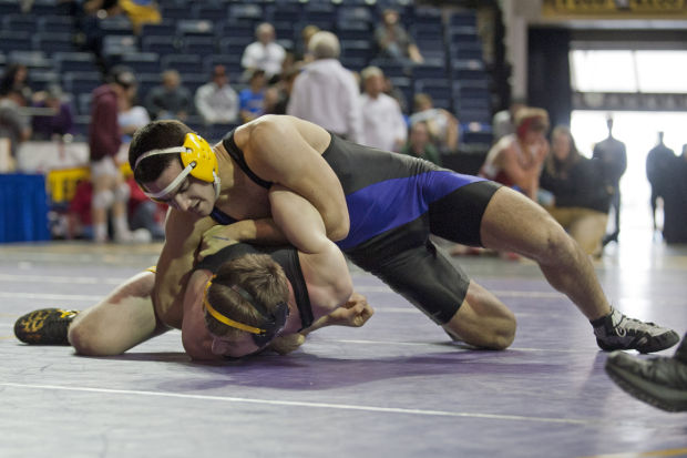 Wrestling: Colin Anderson, Jakob Schallberger, Anthony Sorbera still alive 