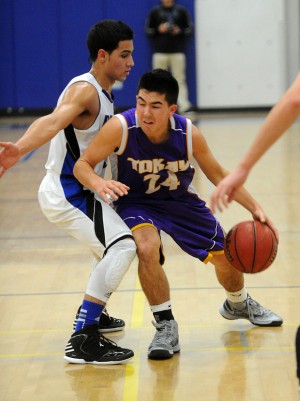 Tigers bounce Bruins in wire-to-wire boys basketball win