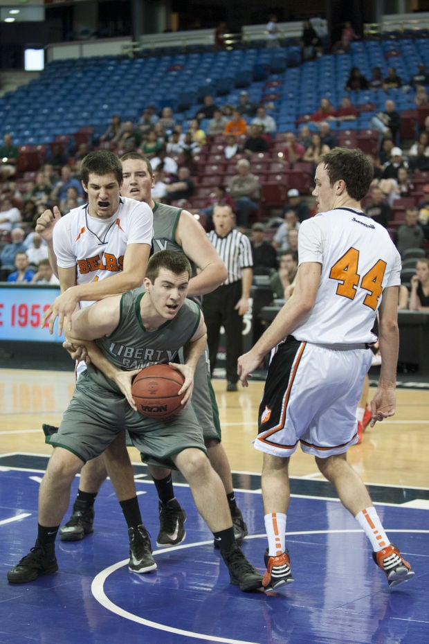 Boys basketball: Hawks’ dream run ends one win short of title