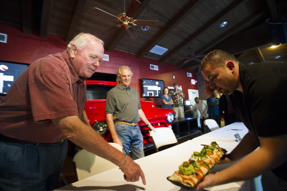 Lodi leaders try — and fail — to eat 6 pounds of beef and beans at sports grill’s opening
