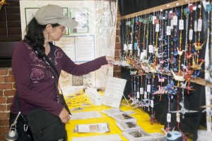 Hundreds gather to learn about Sandhill cranes