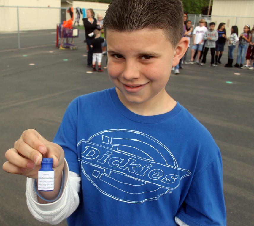 Woodbridge Elementary School students join effort to break Guinness World Record