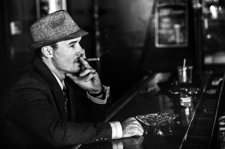 Classy smoking break