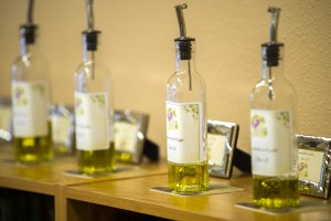 New Downtown shop sells flavored olive oil, vinegar