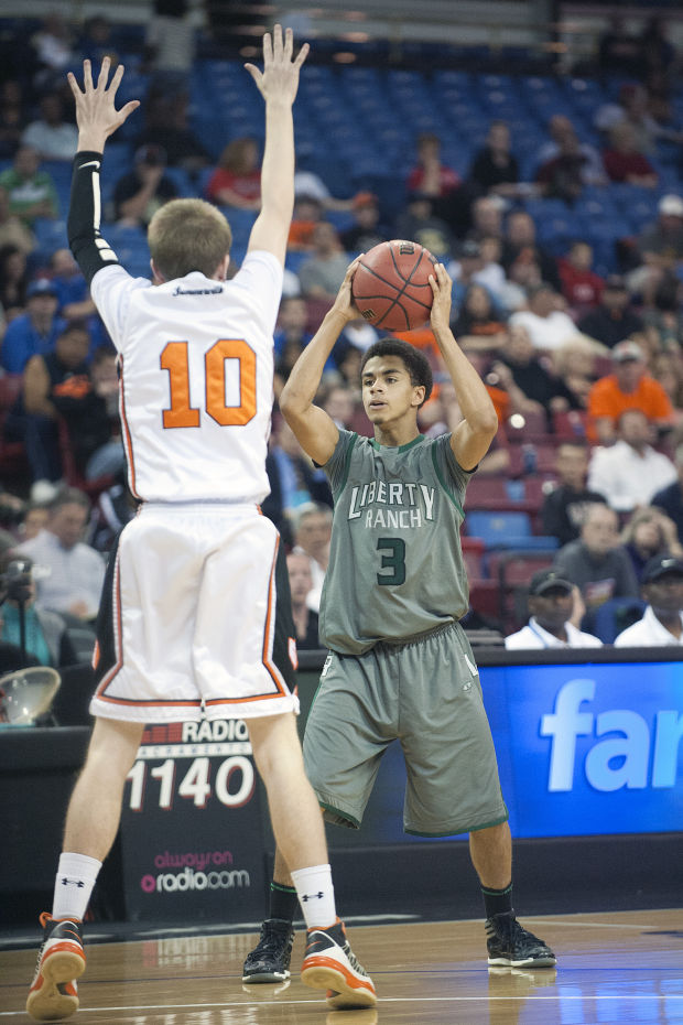Boys basketball: Hawks’ dream run ends one win short of title